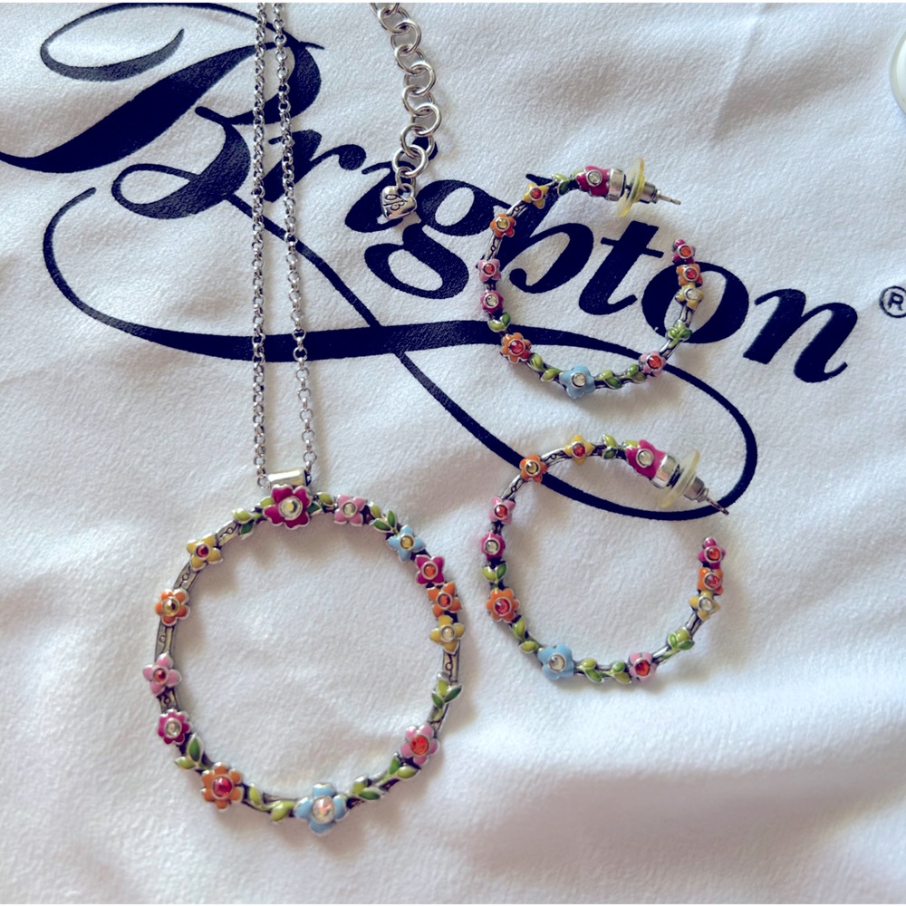 Brighton Flower Circle Necklace Set ⭐️⭐️